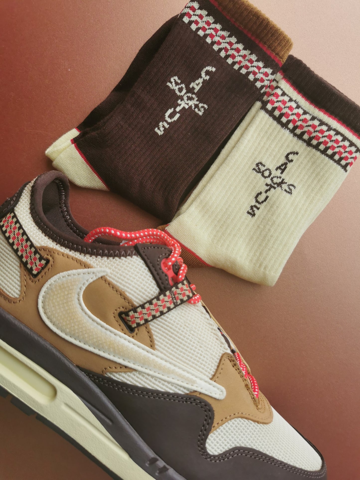 Baroque Brown Socks
