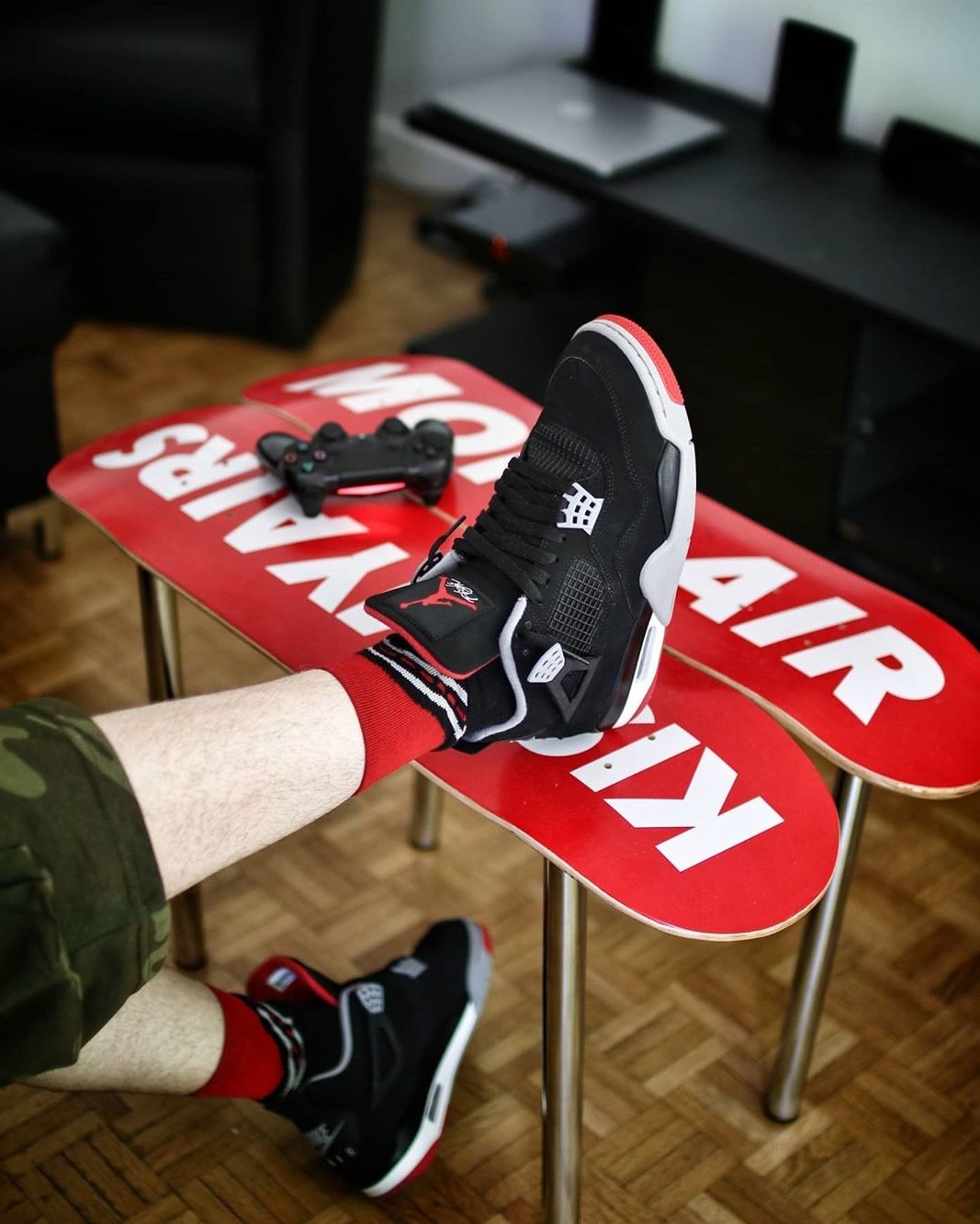 4 Bred Socks