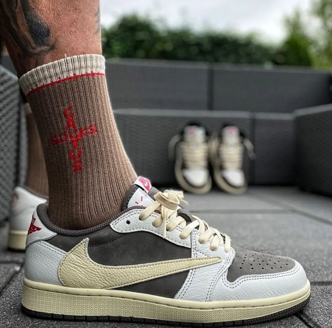 Reverse Mocha Socks